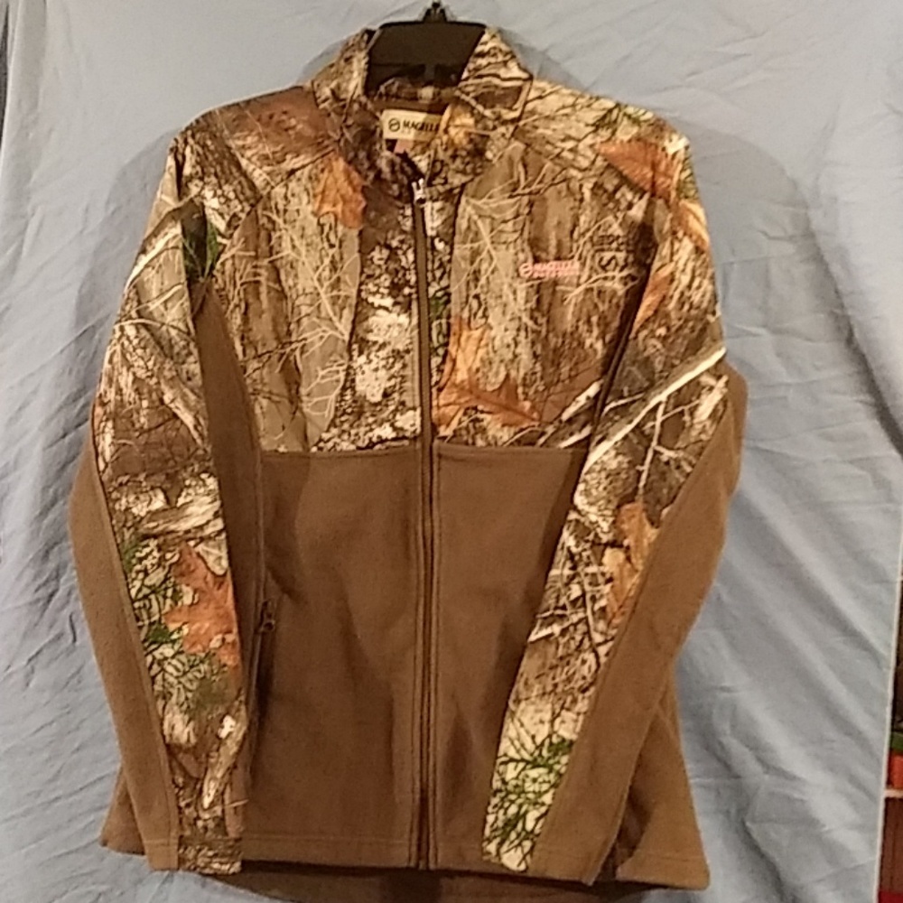Magellan women's real tree fleece jacket sz Large
